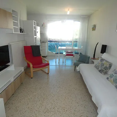 2 Pieces Moderne, Centre-ville, Proche Et Commerces - Fr-1-328-240 Apartamento